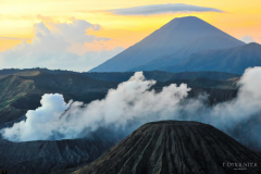 Bromo-crater-et-Kawa-Ijen---Java---Indonésie