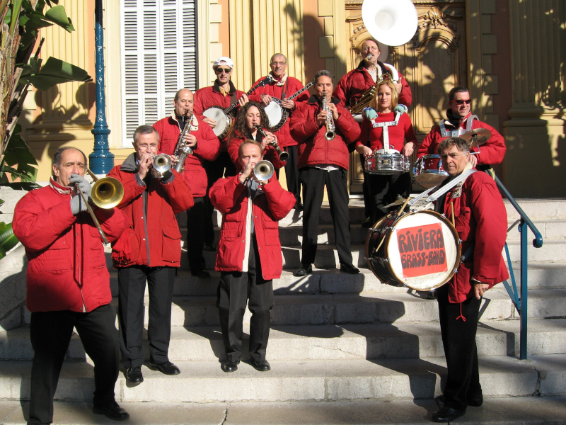 swing-parade-et-jazticots-menton-26-f%c3%a9v-2006